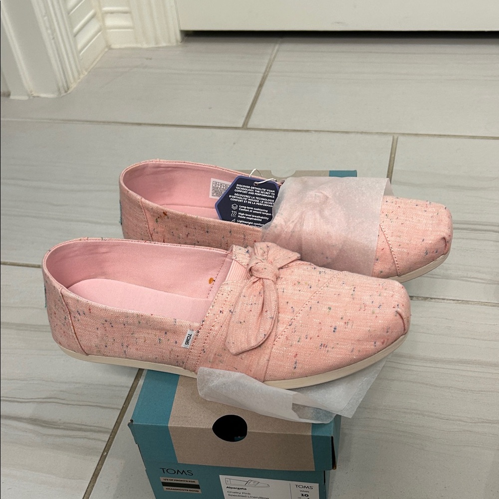 TOMS Women's Blush Pink Loafers with Bow